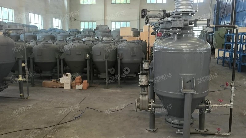 Direct blowing pneumatic conveying pump