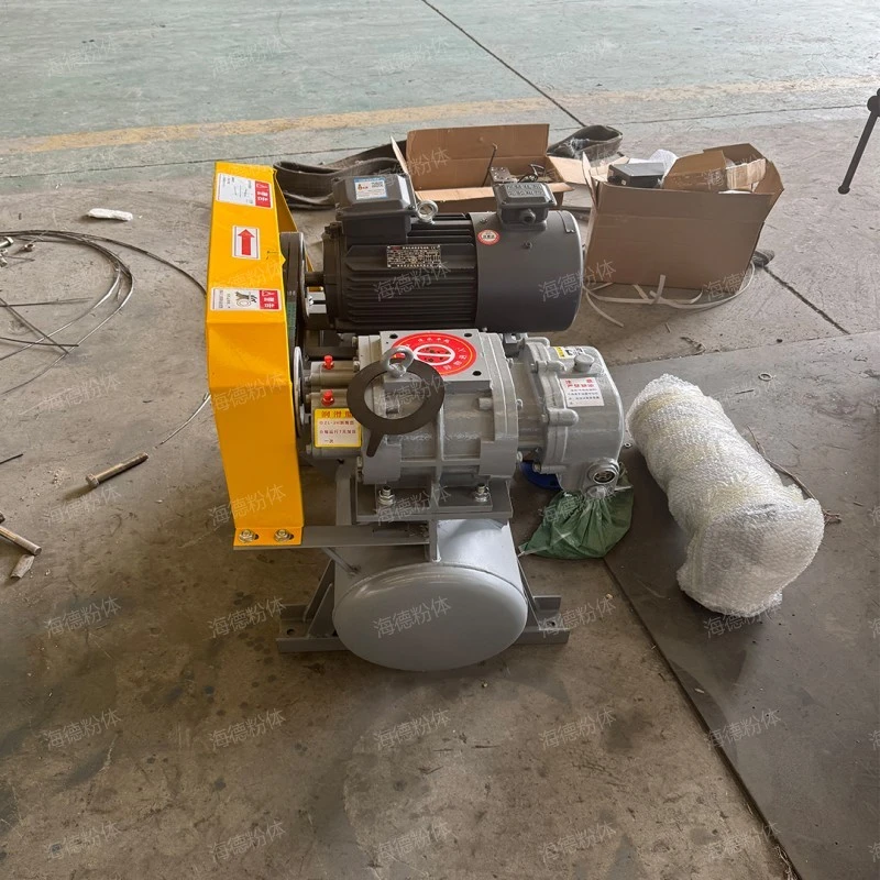Combustible gas pressurized three blade Roots blower