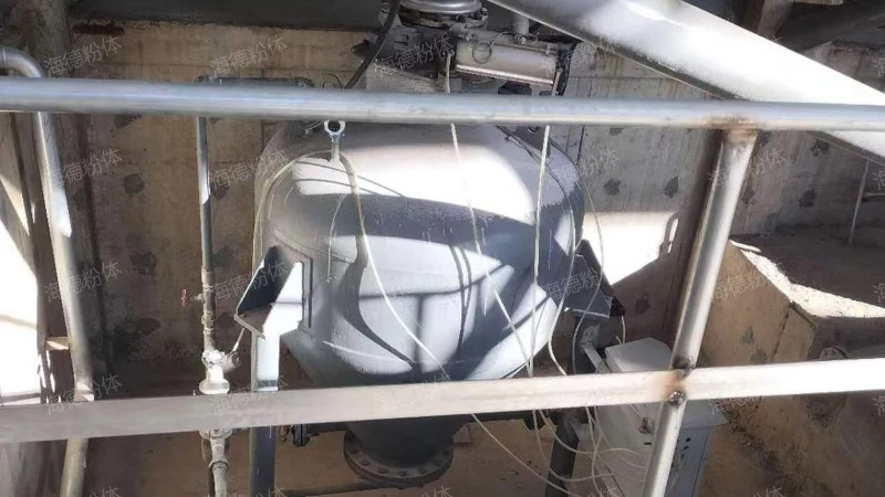 Multi point feeding and conveying equipment