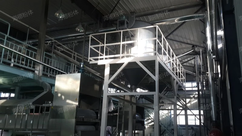 Smoke and dust pneumatic conveying