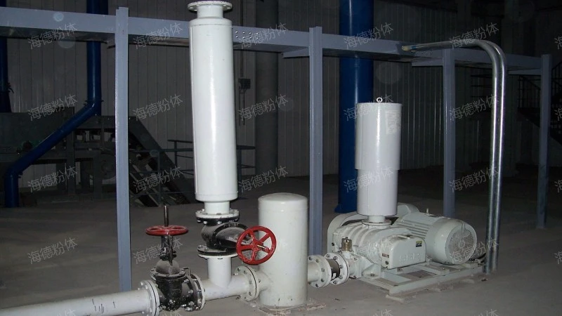 Clay sand pneumatic conveying system